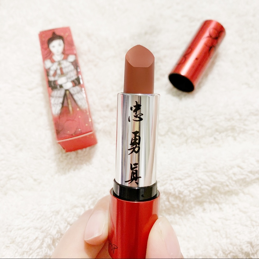 Colourpop x MU LAN lipstick